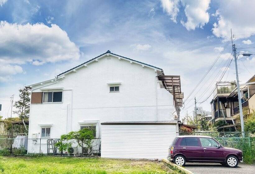 مبيت وإفطار Bighem Maison