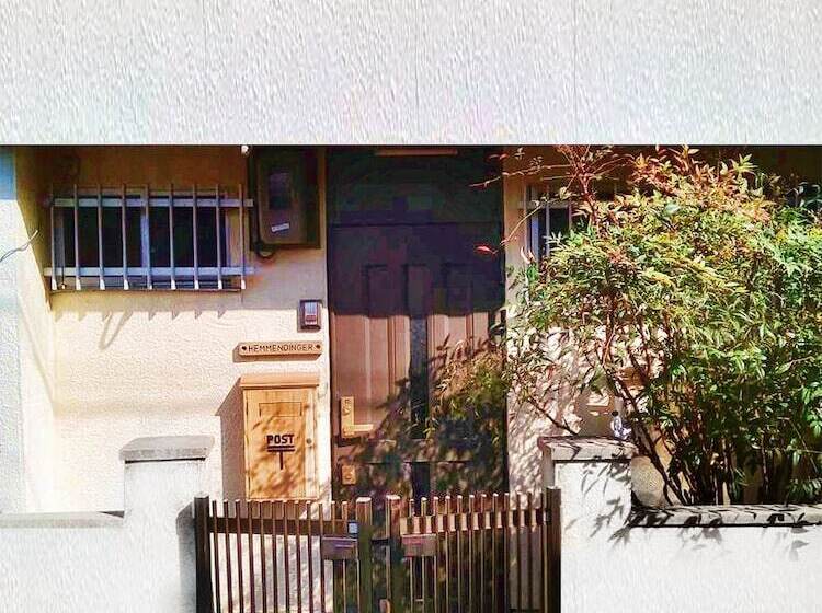 مبيت وإفطار Bighem Maison