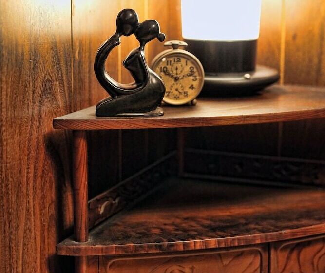 مبيت وإفطار Bighem Maison