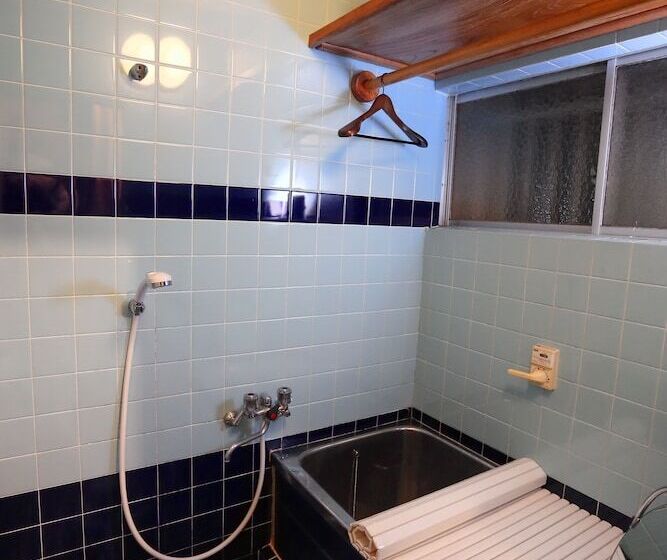 مبيت وإفطار Bighem Maison