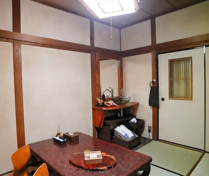 مبيت وإفطار Bighem Maison