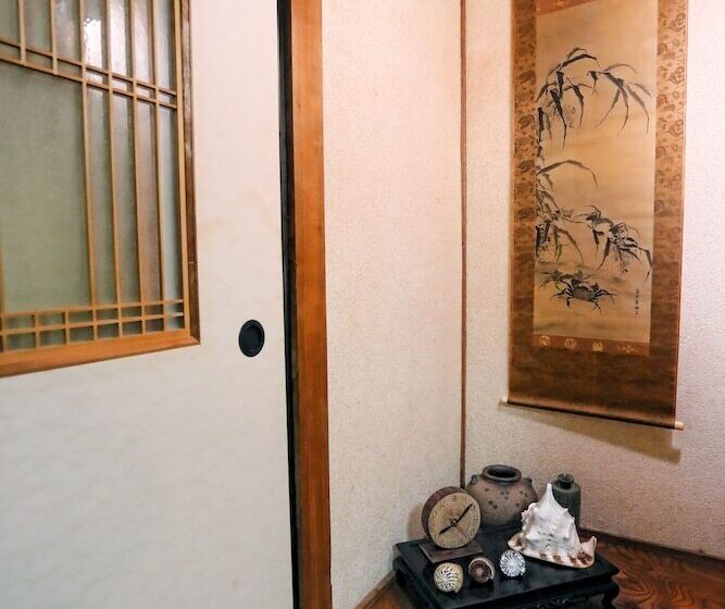 مبيت وإفطار Bighem Maison