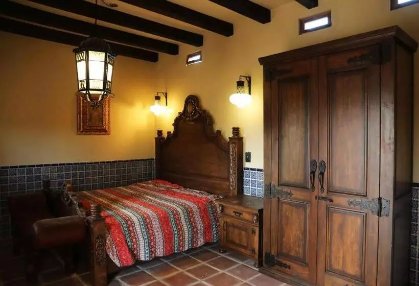 Aamiaismajoitus (B&B) Nomada