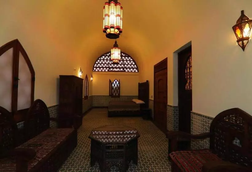 Aamiaismajoitus (B&B) Nomada