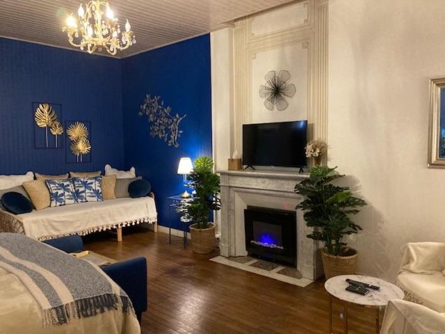 민박 The Corner Properties