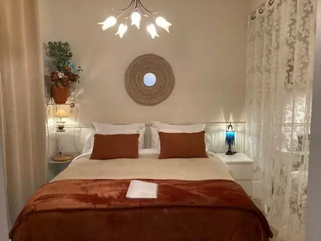 ベッドアンドブレックファースト The Corner Properties