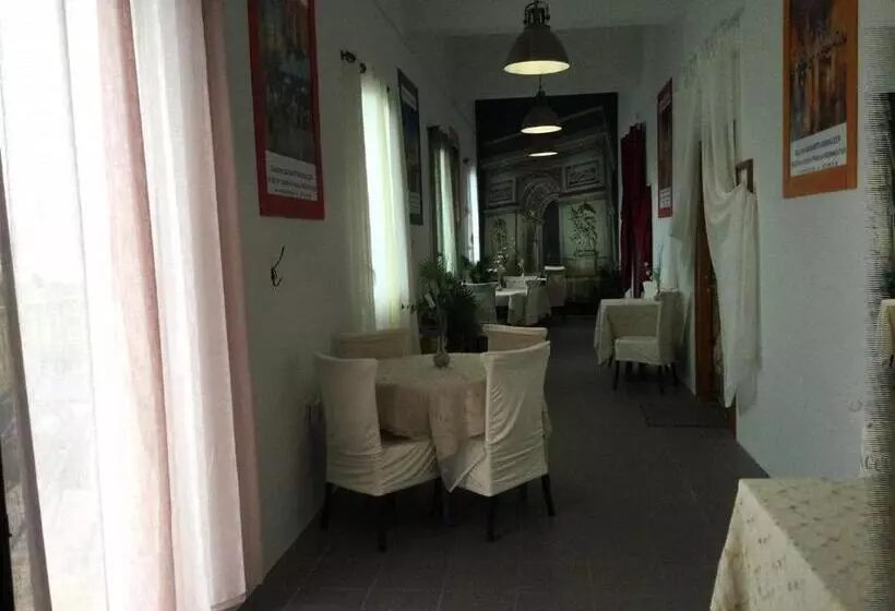 ベッドアンドブレックファースト The Corner Properties