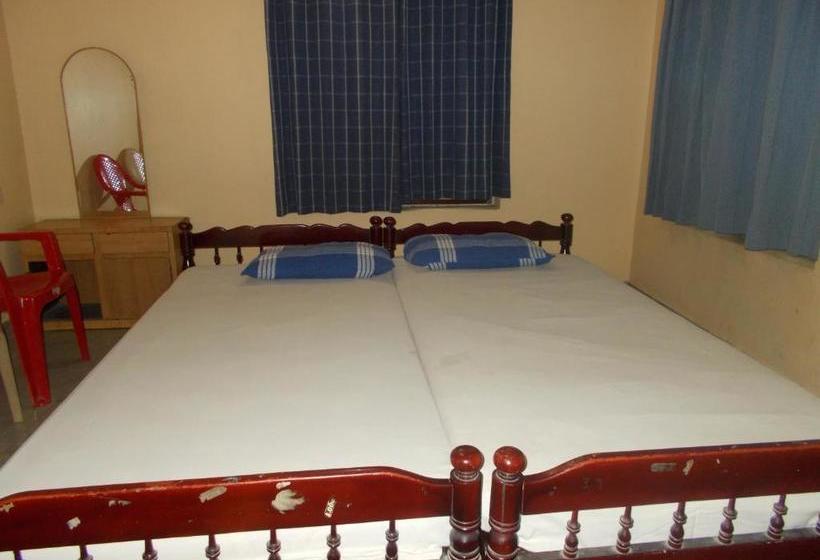 בית מלון כפרי Hariprasadam