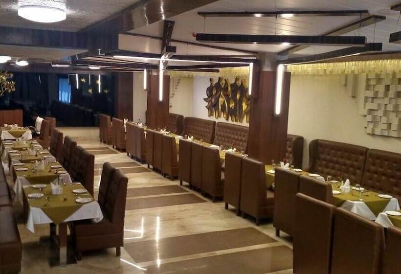 هتل Millennium Inn