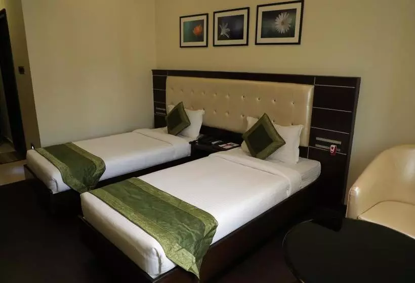 Hotel Treebo Trend Raj Residency
