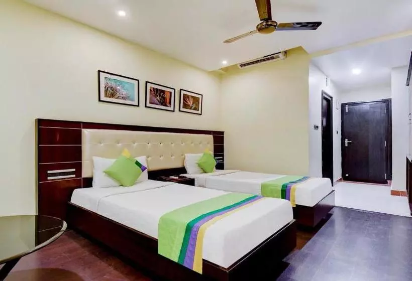 Hotel Treebo Trend Raj Residency