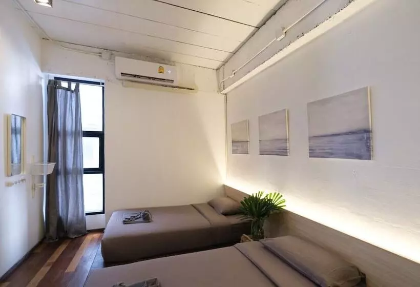 هاستل Shade House   Phuket Downtown