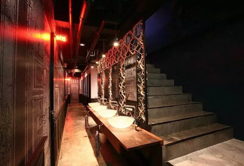 هاستل Shade House   Phuket Downtown
