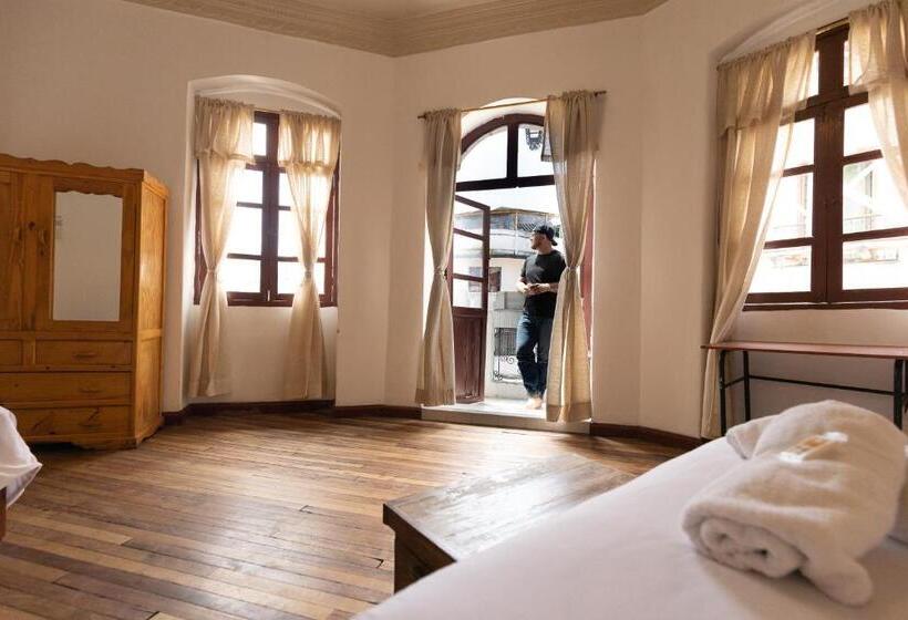 Retkeilymaja Vibes Aurik