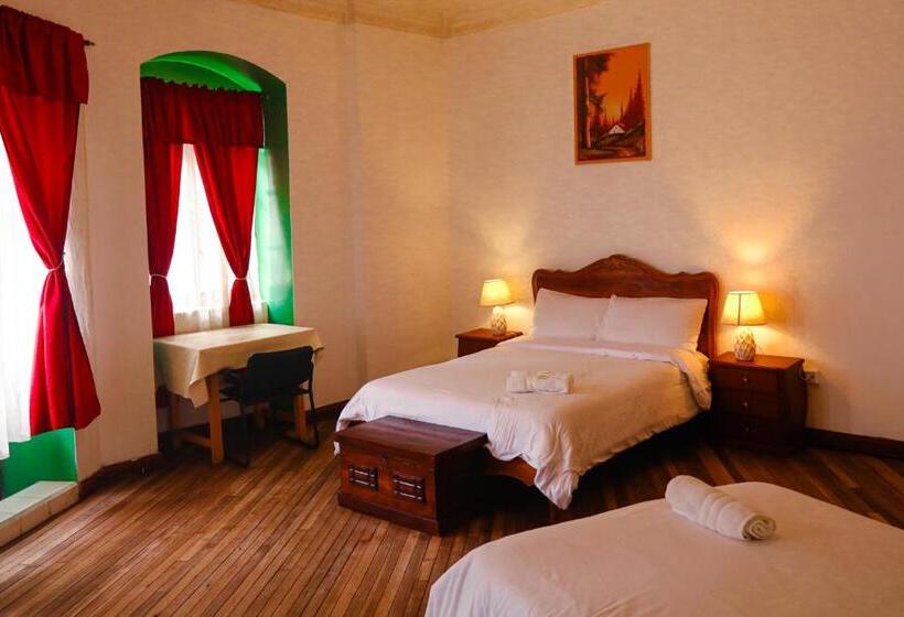 Retkeilymaja Vibes Aurik