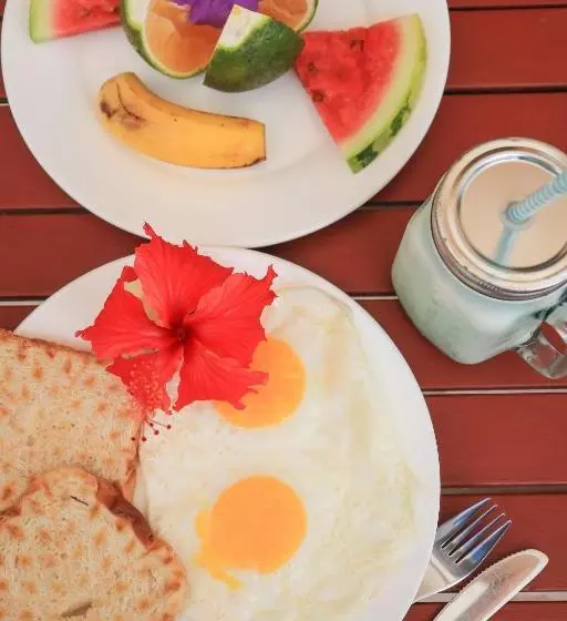 تختخواب و صبحانه Ocean Boho House