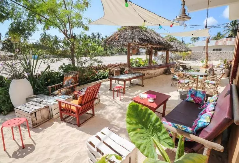 تختخواب و صبحانه Ocean Boho House