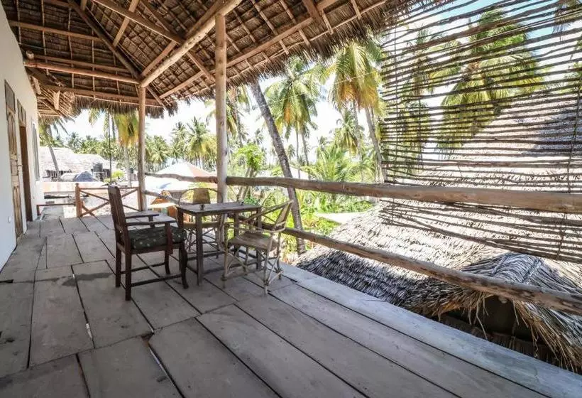 تختخواب و صبحانه Ocean Boho House