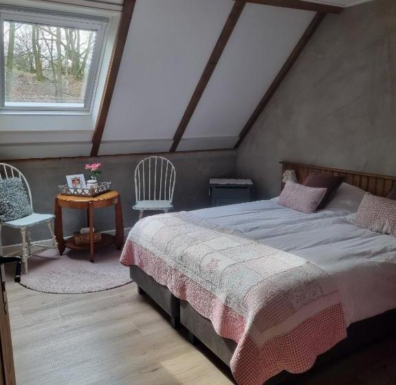 Bed & Breakfast Aan De Beek