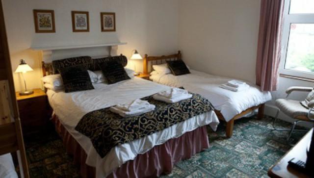 Cavell House Bed And Breakfast
