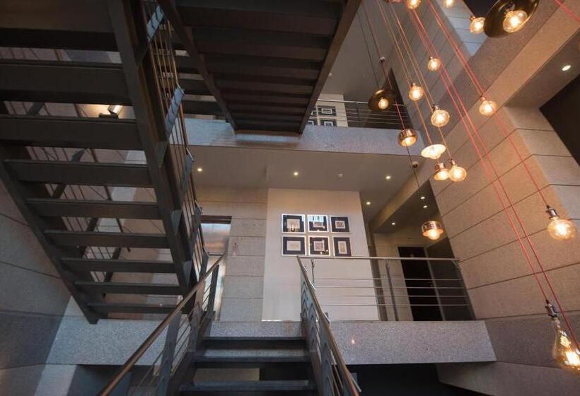 בית מלון כפרי 8 Villas