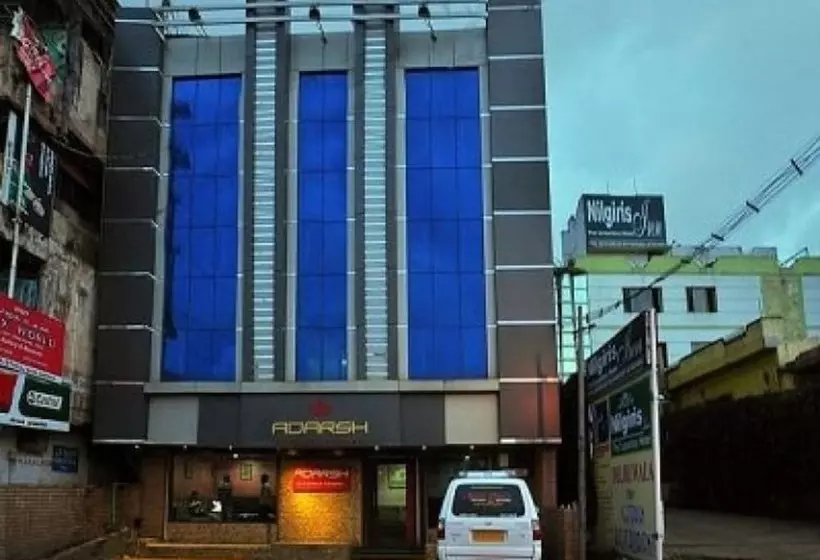 ホテル Adarsh International