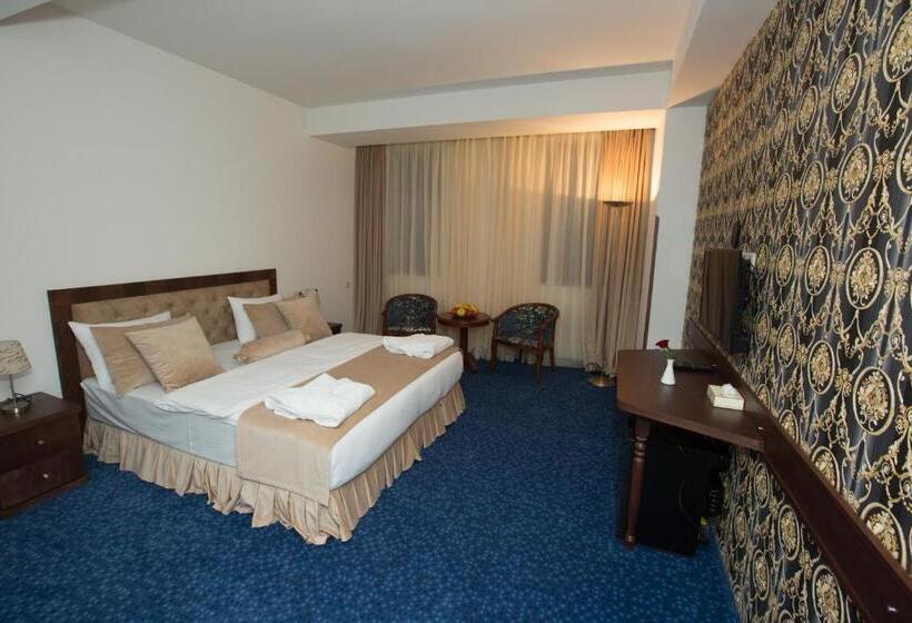 ホテル Faria Boutique