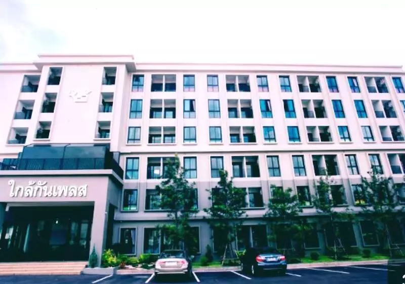 هتل Glai Gan Place