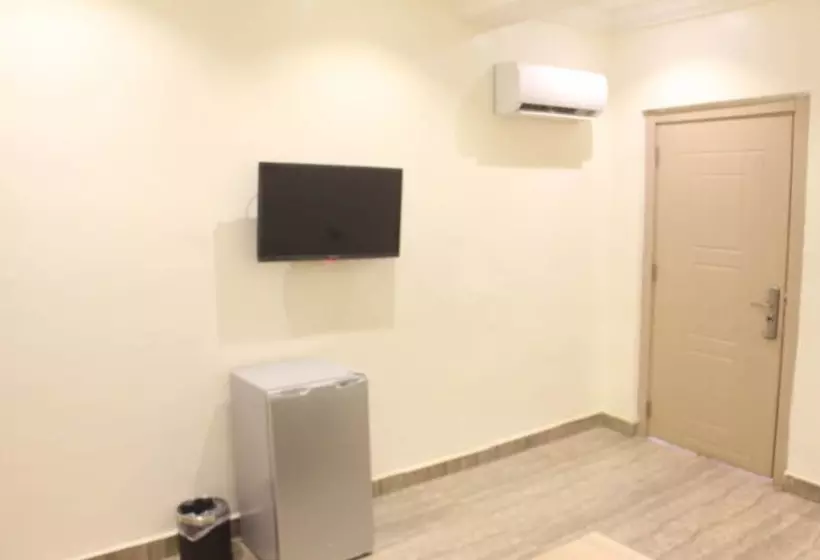 Hotel H9 Suites