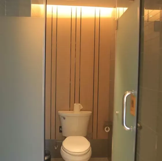 Hotelli Qinhuangdao Btg Jinglun