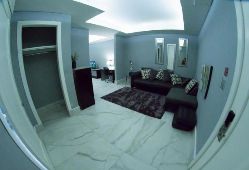 Gran Hotel Cantera La Plaza