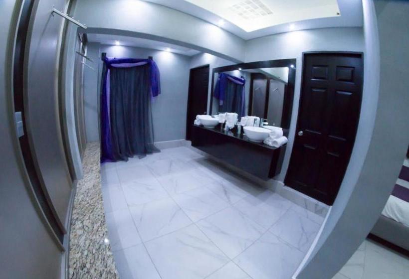 Gran Hotel Cantera La Plaza