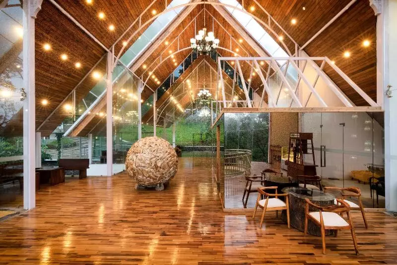 Elixir Hills Suites Resort And Spa