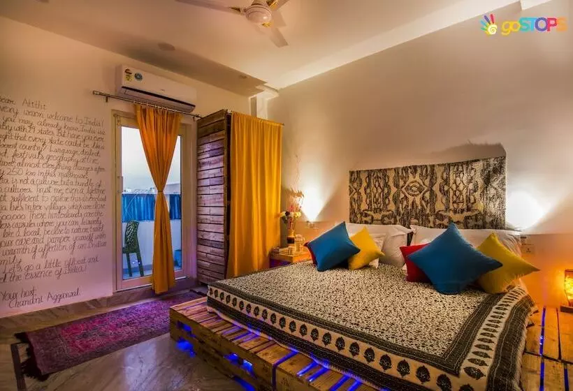 Gostops Agra   Hostel