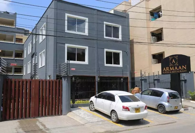 هتل Ivory Residences
