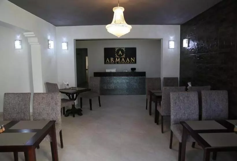 هتل Ivory Residences