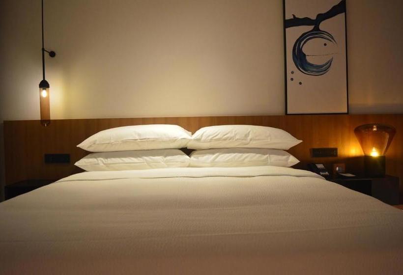 בית מלון כפרי Fairfield By Marriott Dongguan Changping