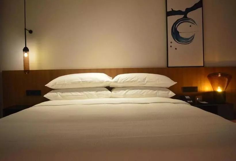 Hotelli Fairfield By Marriott Dongguan Changping