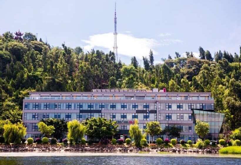 호텔 Greentree Inn Dali Erhai Binhai Ave Seaview Business