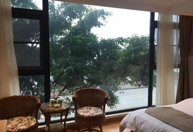 ホテル Greentree Inn Dali Erhai Binhai Ave Seaview Business