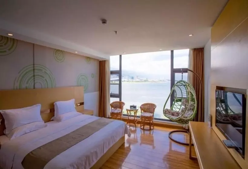 ホテル Greentree Inn Dali Erhai Binhai Ave Seaview Business