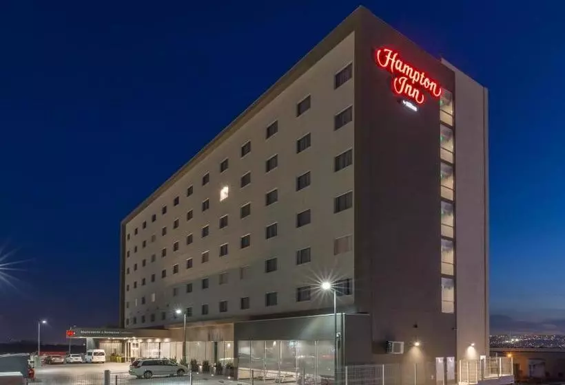 ホテル Hampton Inn By Hilton Tijuana