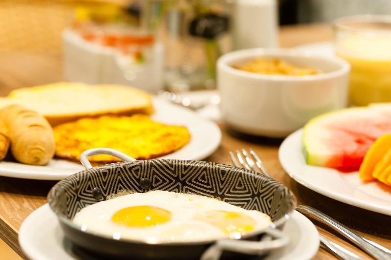 בית מלון כפרי Ms Pacifico Chipichape