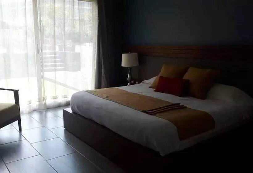 Hotelli Rancho Tabachines