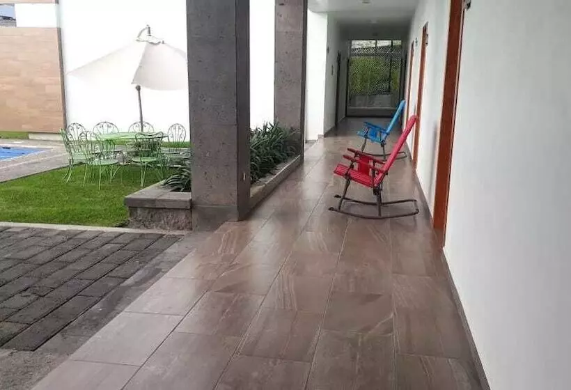 Hotelli Rancho Tabachines