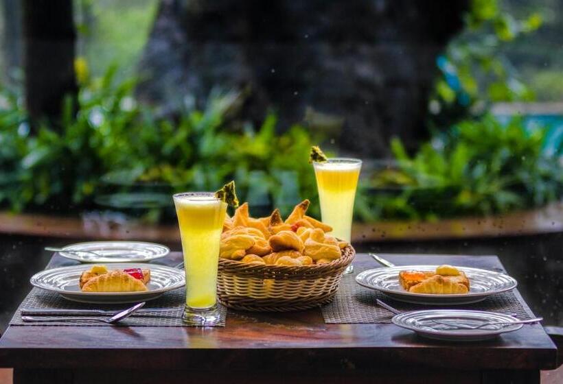 Elixir Hills Suites Resort And Spa