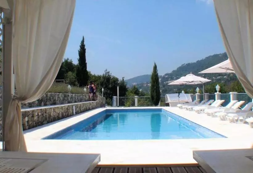 B&b With Charm, Quiet, Kitchen, Sw Pool