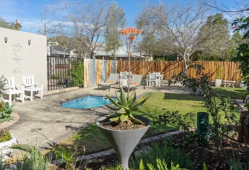 Aamiaismajoitus (B&B) De Akker Guest House Oudtshoorn