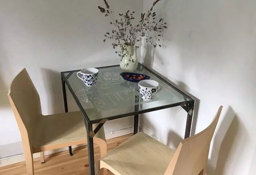 Aamiaismajoitus (B&B) Lille Carlsson