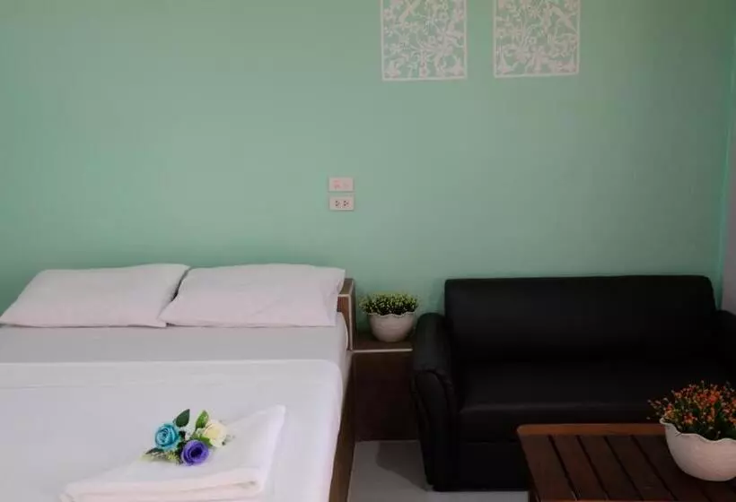 Nk Garden Hotel @suratthani Airport